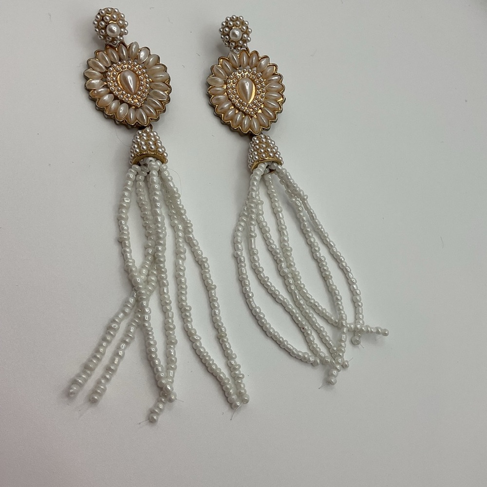 Elegant Gold and White Beaded Tassel Earrings - Picture 2 of 3